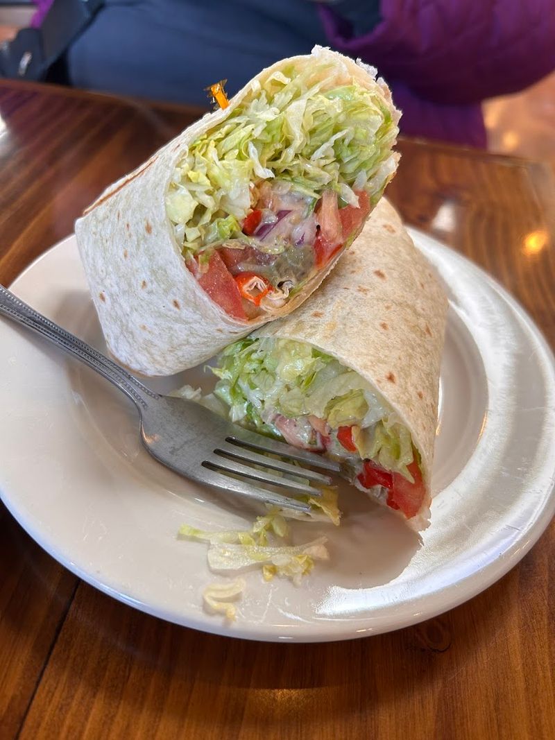 BBQ Chicken Wrap, Patio Friendly