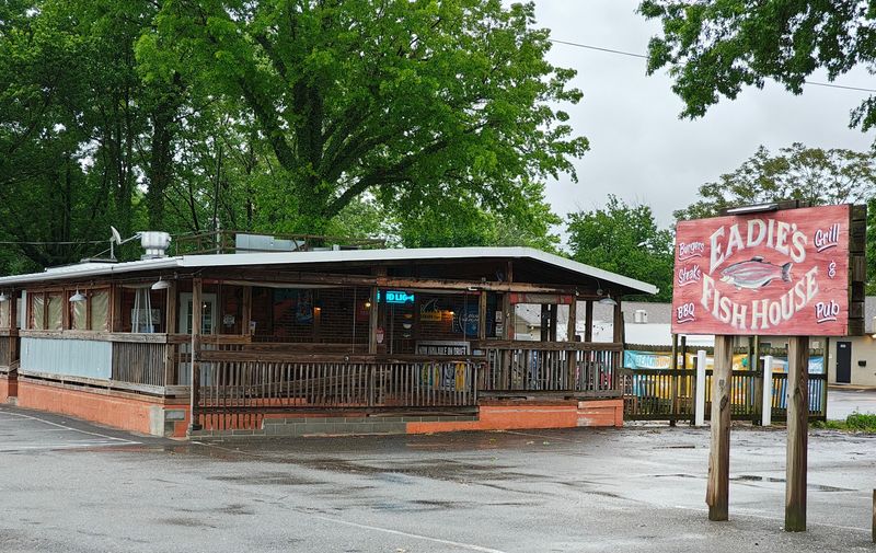 Eadies Fish House, North Canton