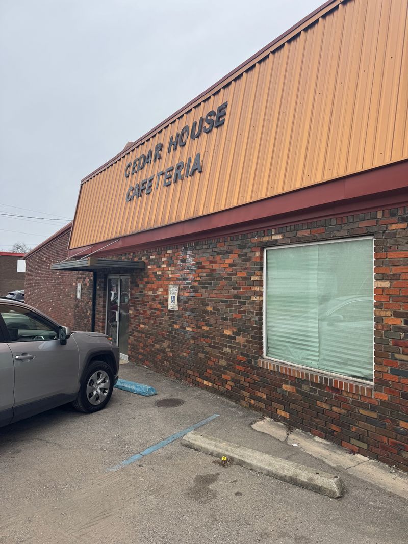 Cedar House Cafeteria