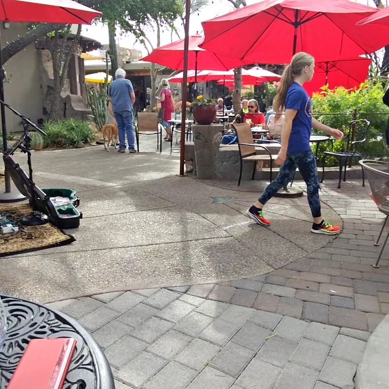 Weekend Live Entertainment Turns Breakfast Into A Full Event