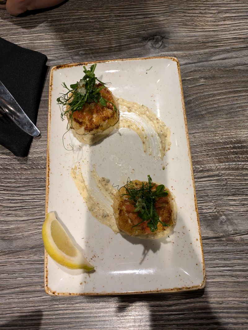 Crab Cakes That'll Make You Question Geography