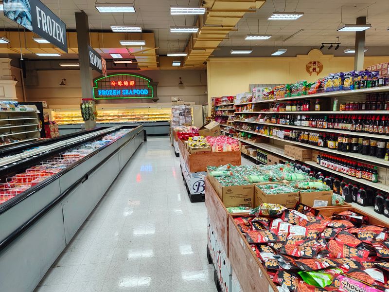 Lee Lee International Supermarket