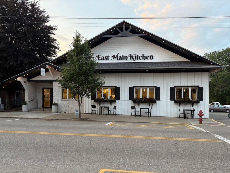 East Main Kitchen and Coffee, Baltic
