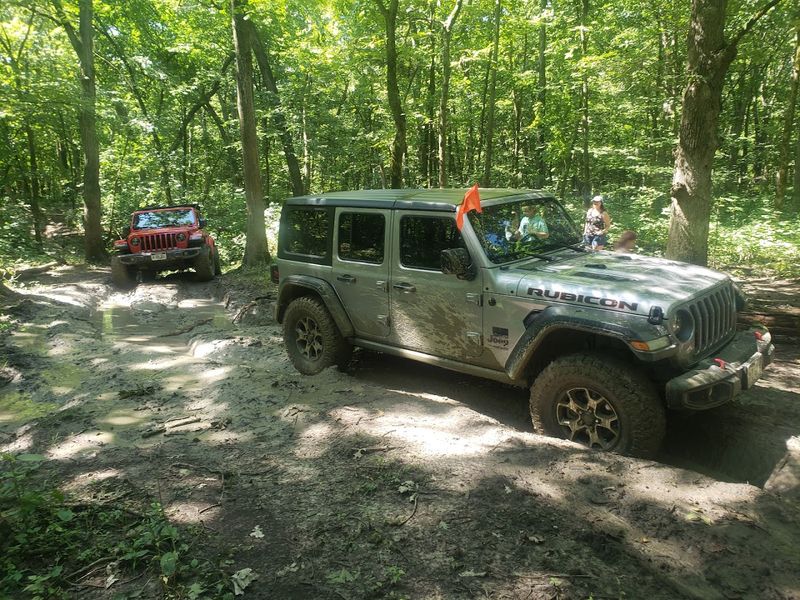 Simple Hours And Pricing