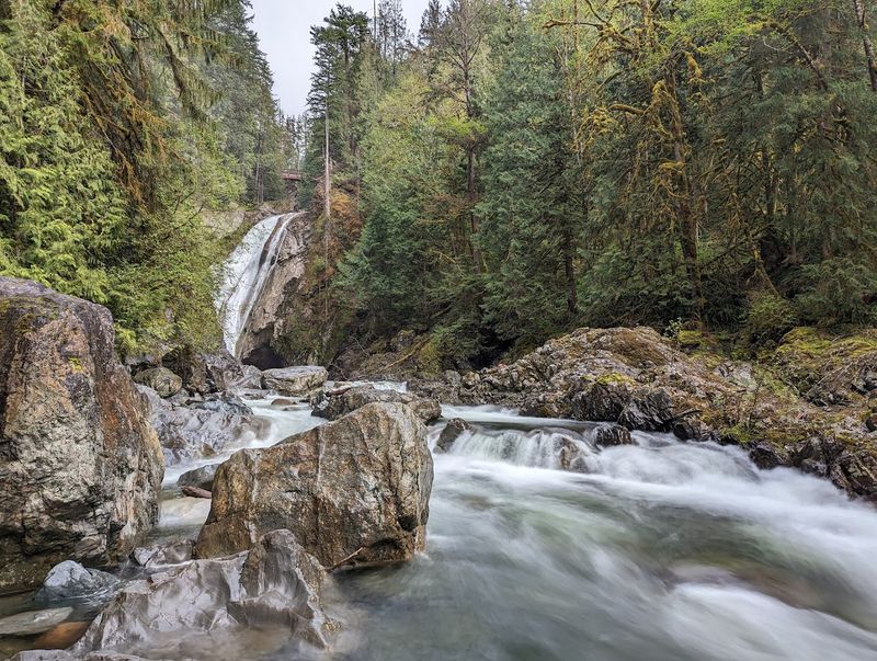 Easy Hike To Twin Falls Near Snoqualmie
