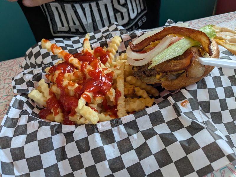 Classic Diner Comforts Done Right