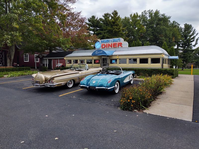 Eat Inside The Blue Moon Diner