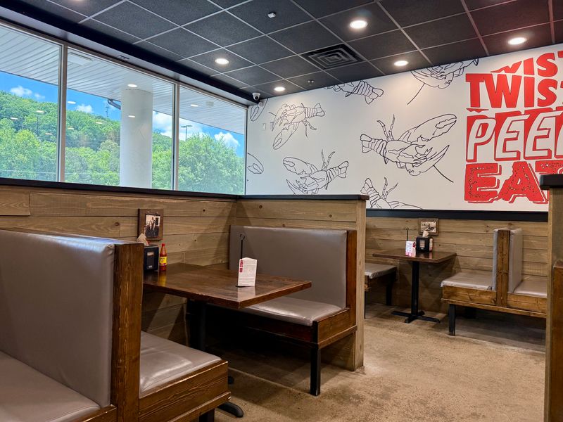 Eat My Catfish, Little Rock (Riverdale)