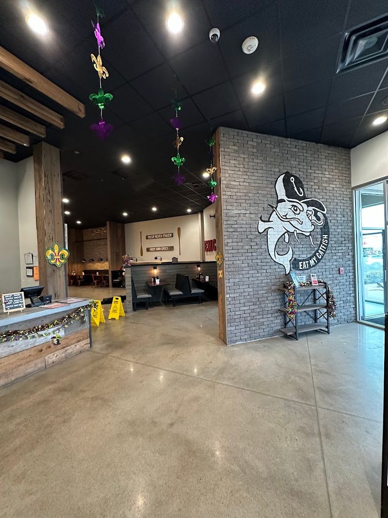 Eat My Catfish, Siloam Springs