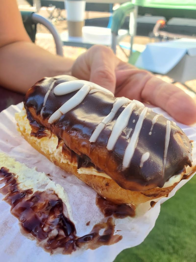 Eclairs That Have A Habit Of Haunting Your Thoughts
