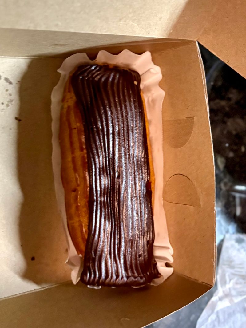 Eclairs and Everyday Cake Cravings Eclairs and Everyday Cake Cravings
