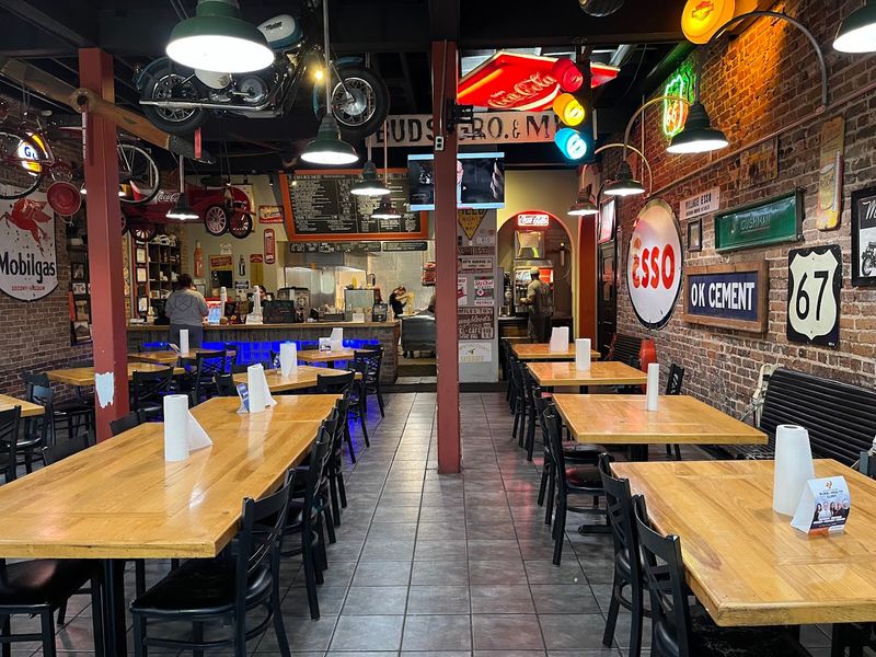 Tailgaters Burger Co., Hope