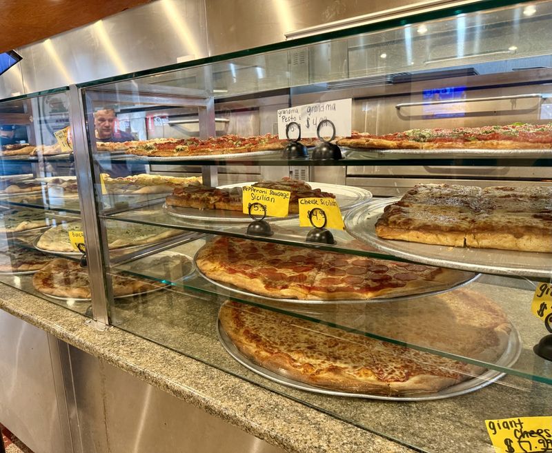 Eddie & Sam's N.Y. Pizza