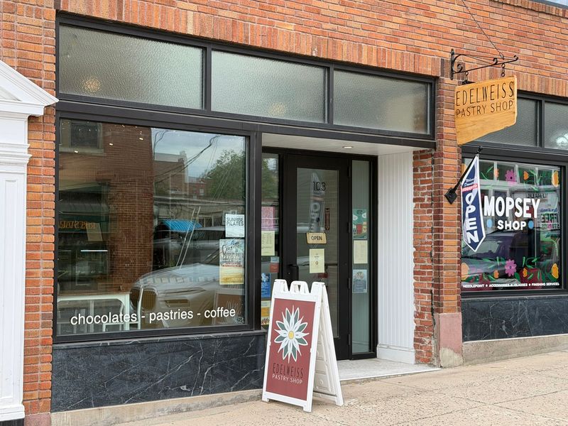 Edelweiss Pastry Shop, Biddeford