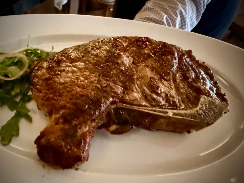 Council Oak Steaks & Seafood – Hollywood