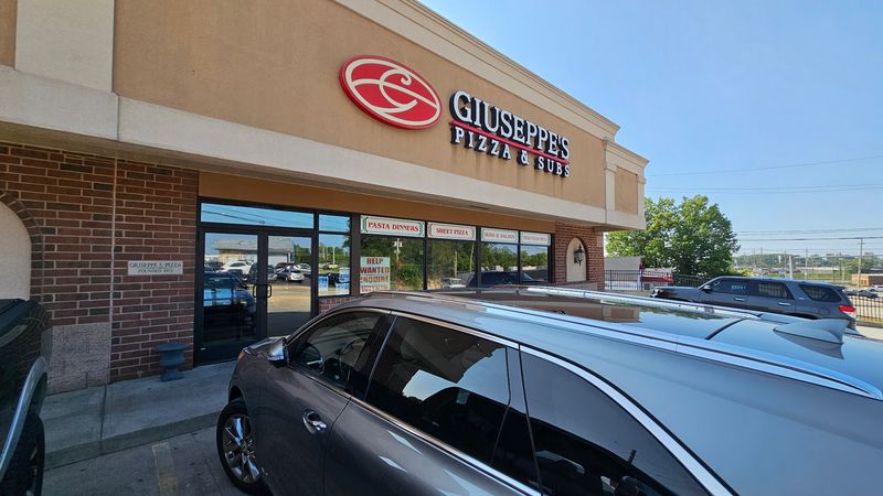 Giuseppe's Pizza & Subs, Willowick