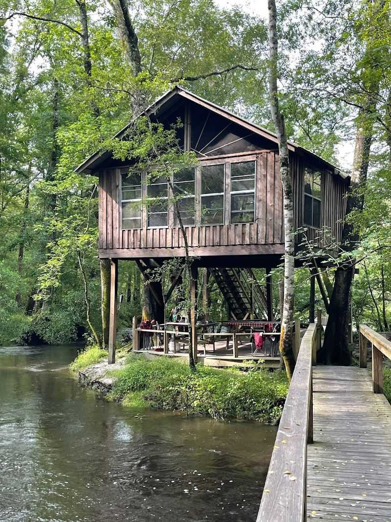 Edisto River Treehouses, Canadys, SC