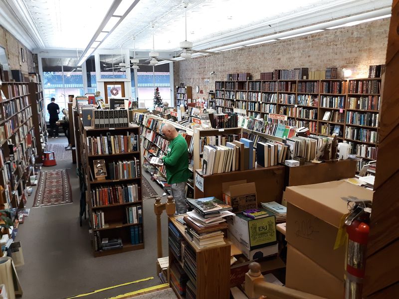 Ed's Editions, West Columbia