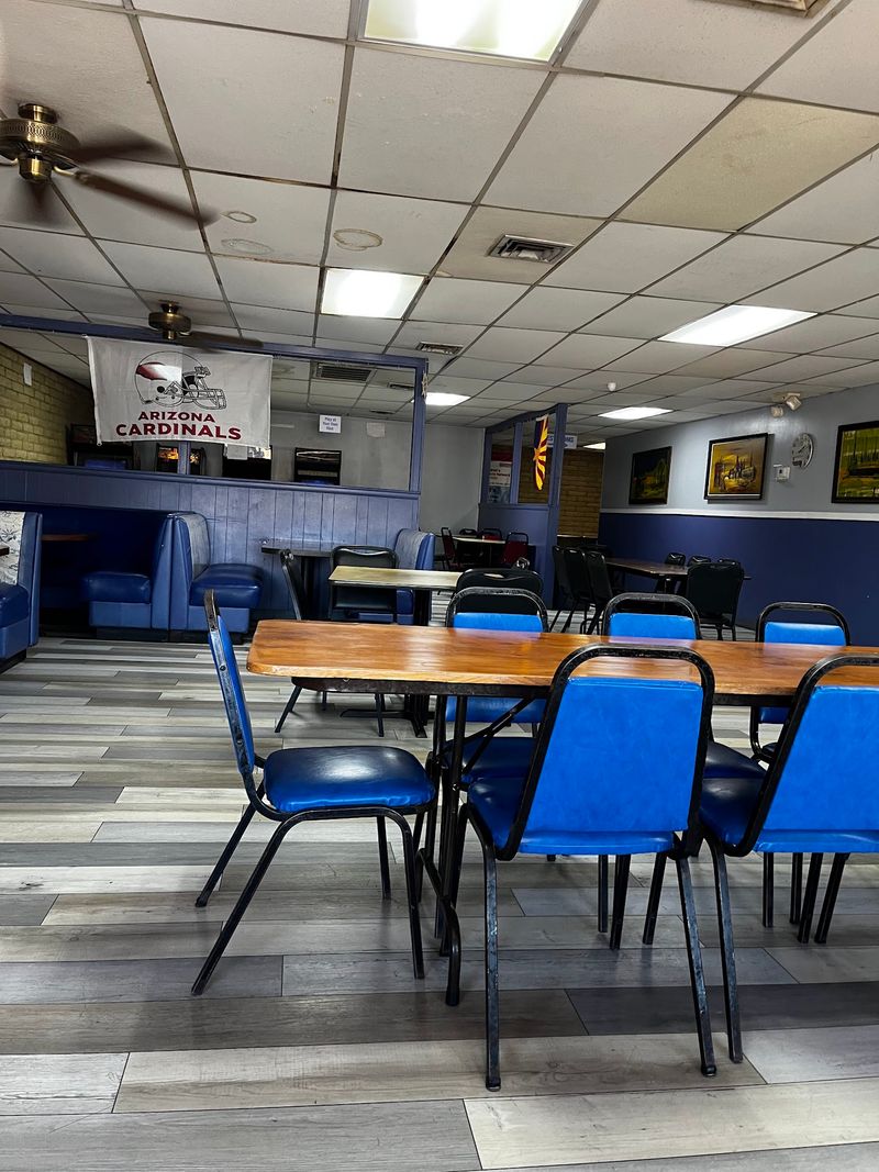Ed's Fish & Chips, Avondale