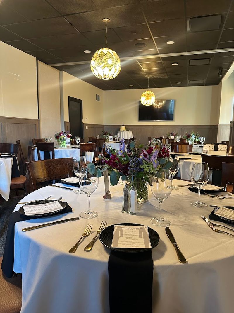 1818 Chophouse - Edwardsville