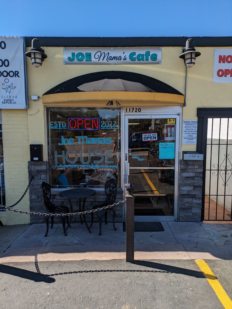 Joe Mamas – Palmer Lake