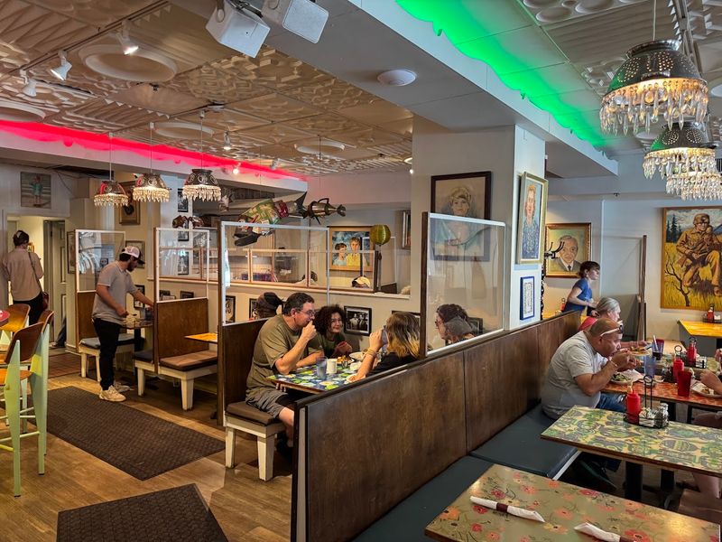 The Lucky Platter - Evanston