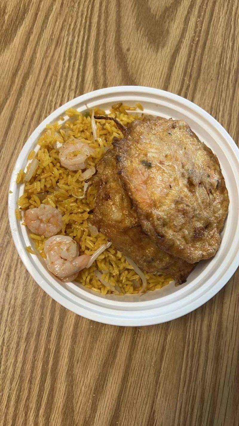 Shrimp Egg Foo Young That Gets The Fluffy Factor Right