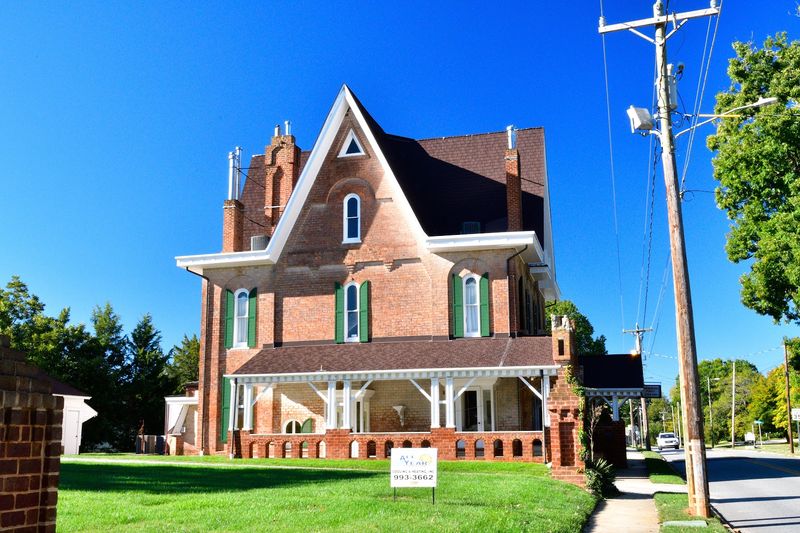 Eight Sizes Of Brick On The Outside Alone