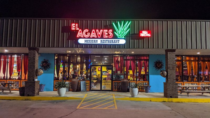 El Agaves Mexican Restaurant