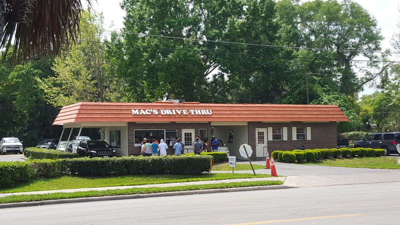Mac's Drive-Thru