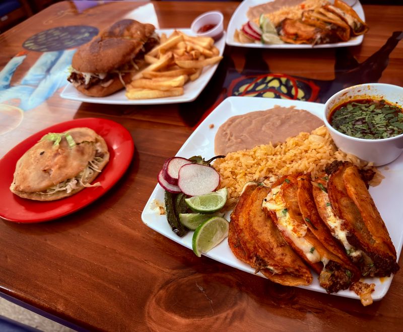 El Globo Restaurant