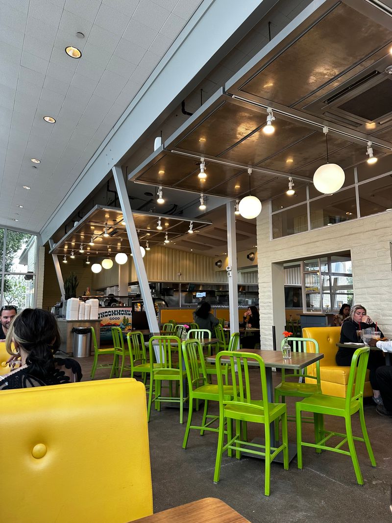 Joe's Farm Grill (Agritopia)