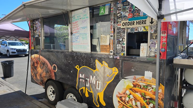 Carnitas El Momo - San Jose