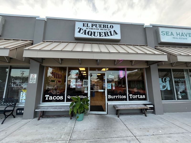 El Pueblo Taqueria 