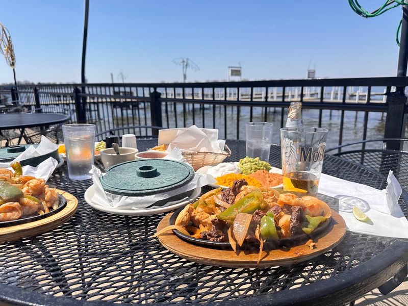 El Puerto Mexican Restaurant, Fox Lake