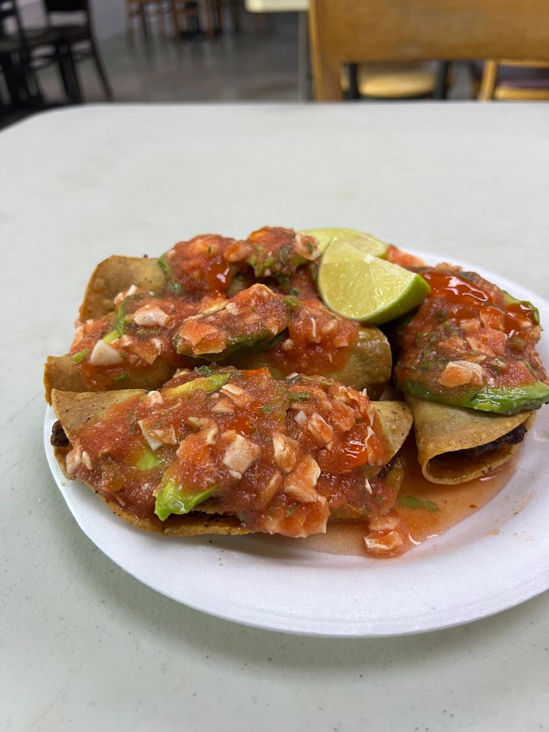 Mariscos Jalisco – Los Angeles