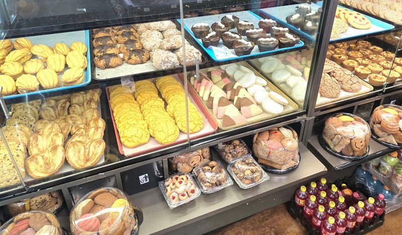 El Herradero Carniceria Y Panaderia, Tucson