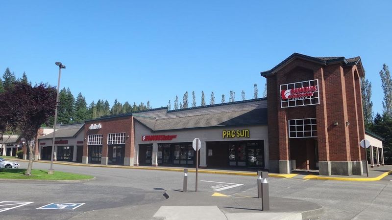 Elbow Room And Easy Parking