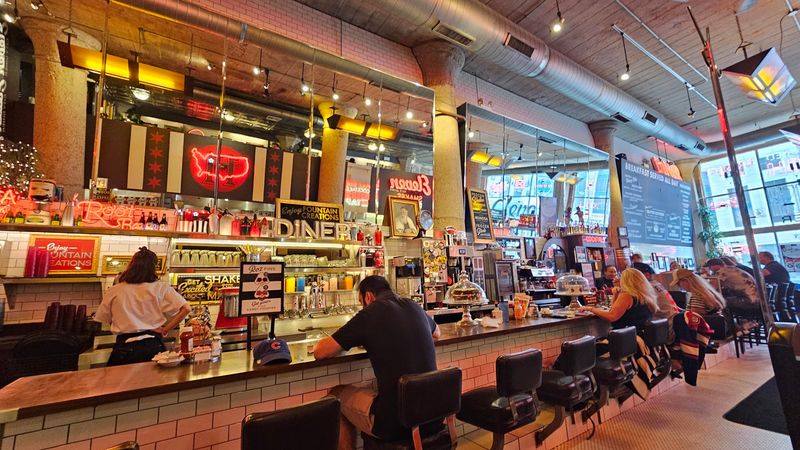 Eleven City Diner, Chicago, IL