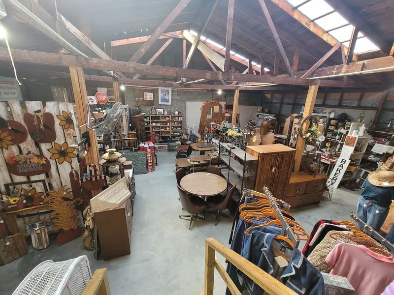 Eleven Thousand Square Feet Of Wandering