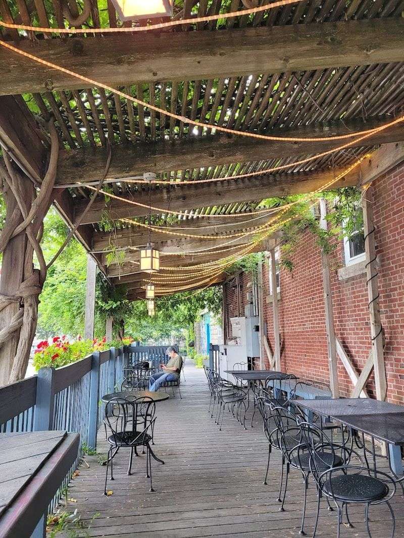 Branch Café & Market – Carbondale