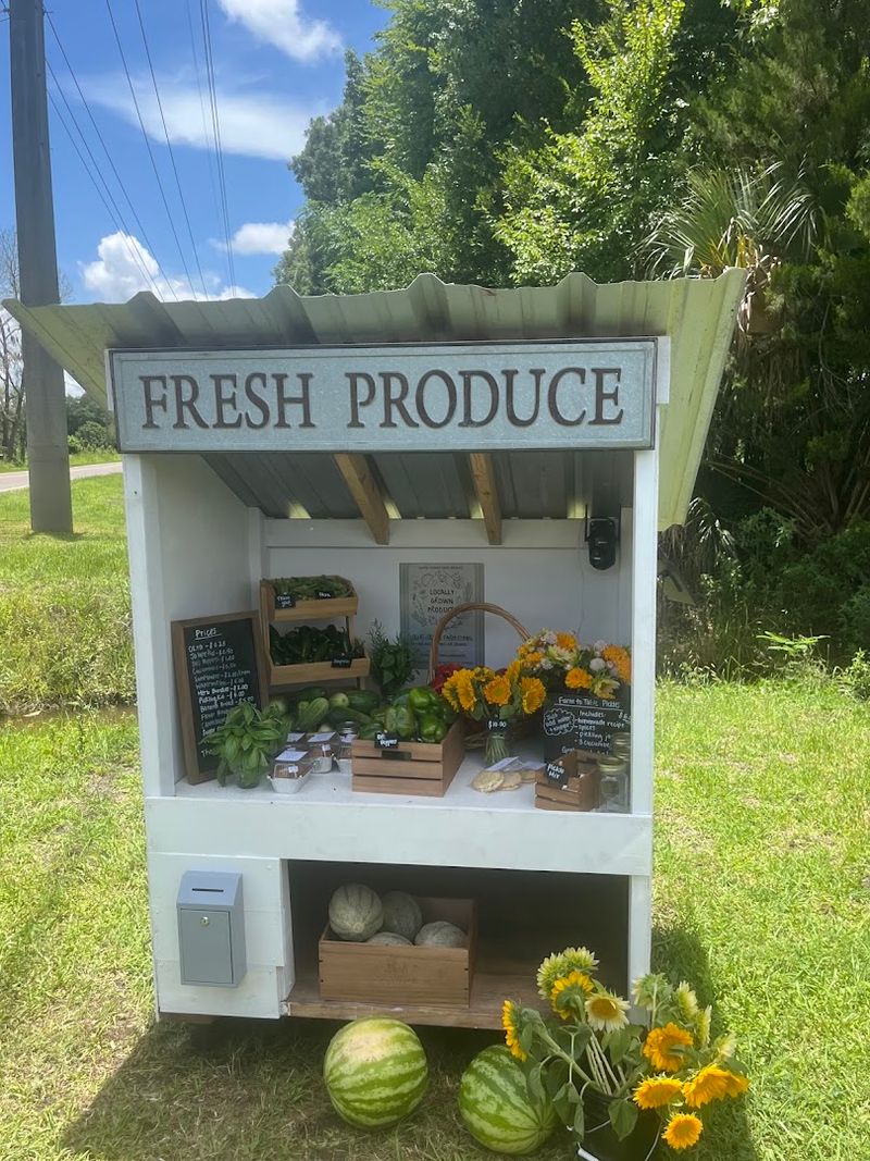 Elkton Flower Farms Farmstand, Elkton