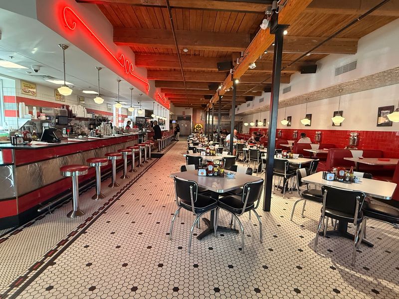 Elliston Place Soda Shop