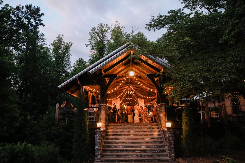 Dancing Bear Appalachian Bistro, Townsend