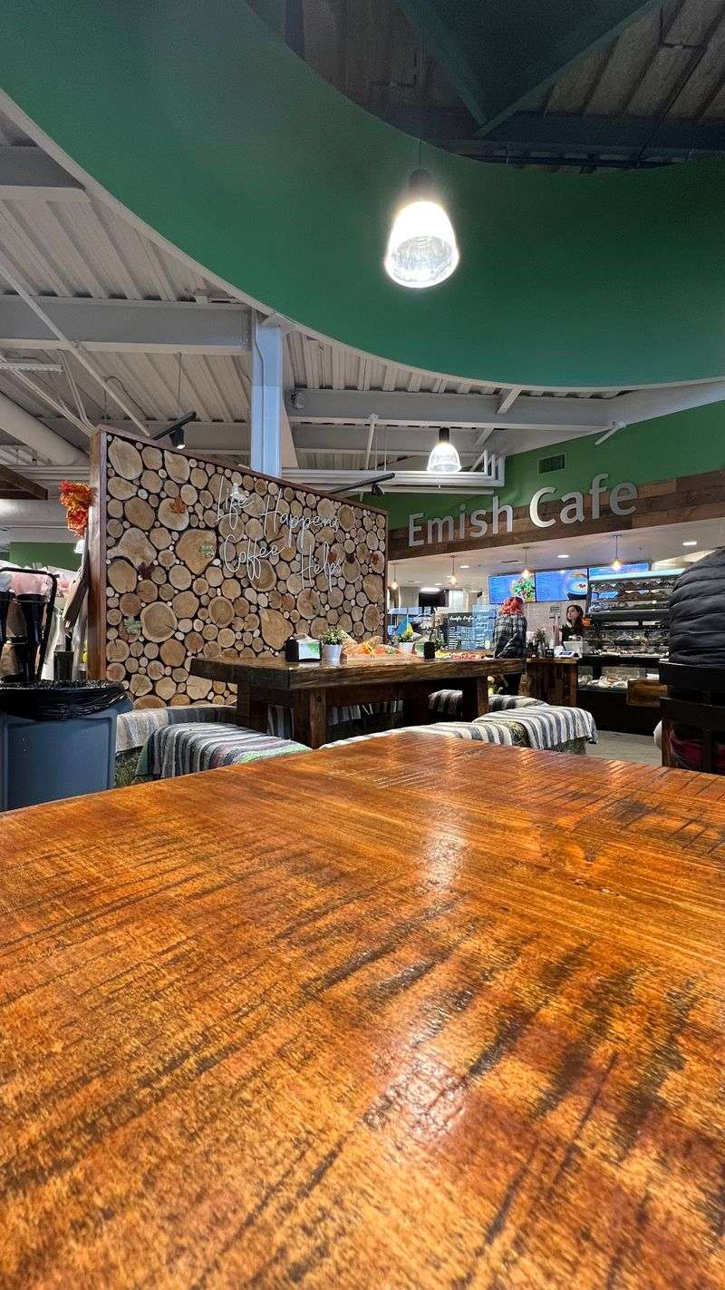 Emish Market