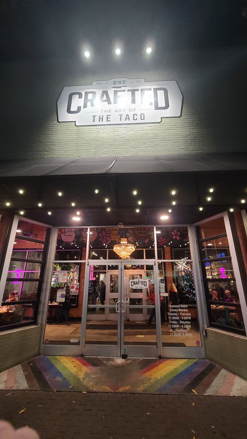 Crafted The Art Of The Taco - Burger Cameo