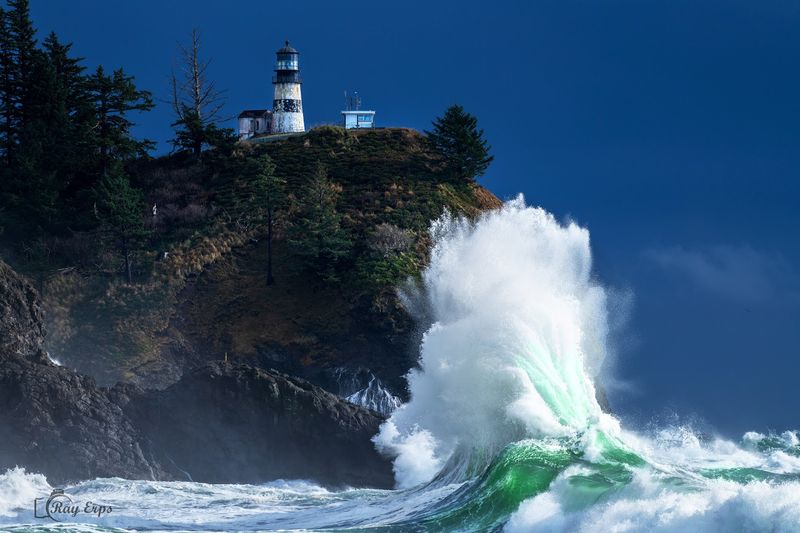 End At Cape Disappointment's Historic Coastal Cliffs