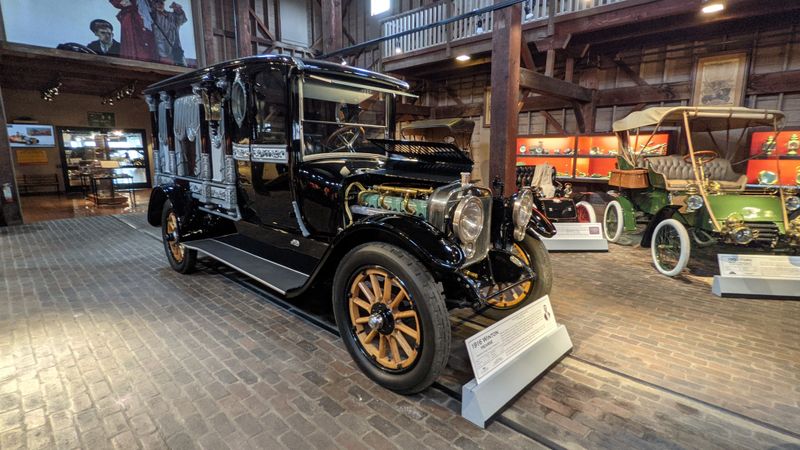 Beyond the Velvet Ropes: Hands-On Classes And Events That Keep History Alive