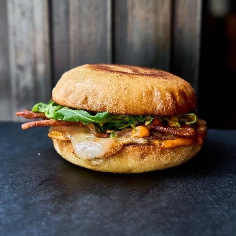 English Muffin Sandwiches and a Breakfast Burger Worth the Trip