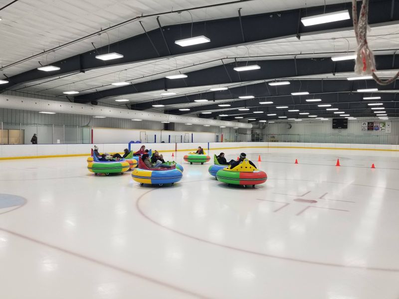 Ice Bumper Cars: Spin, Bump, Laugh